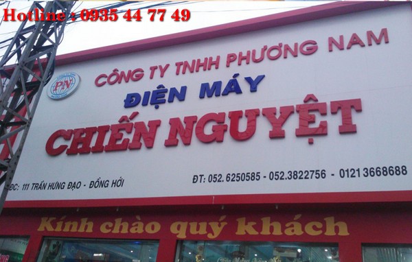 Làm bảng hiệu quảng cáo giá rẻ tại Đà Nẵng Alu Mica Hiflex Led 0905755597 Anh Huy TV